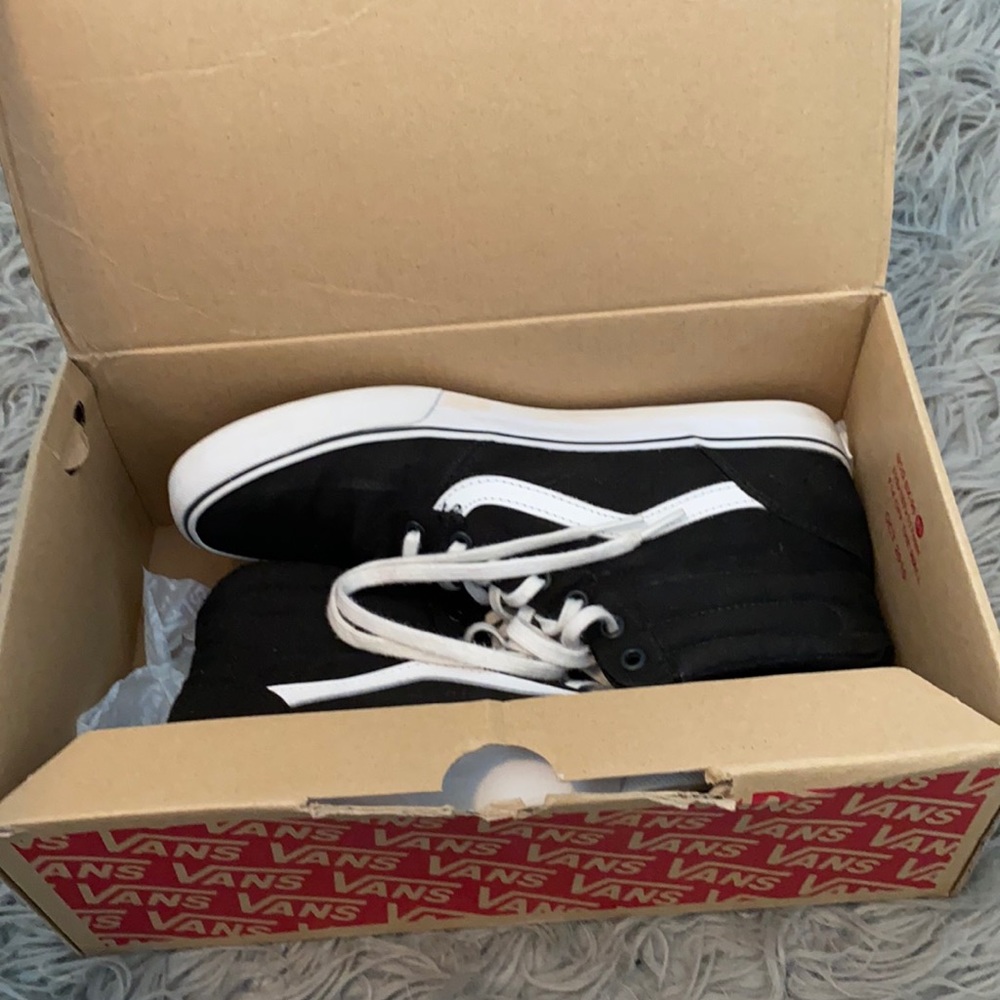 Black vans